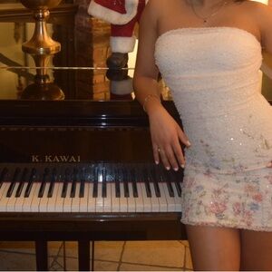 Windsor White and Pink Mini Dress